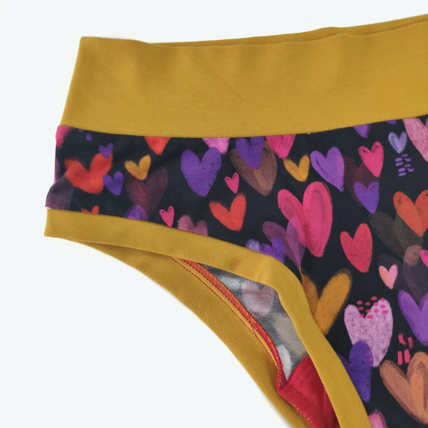 Braga Menstrual Útero Corazón